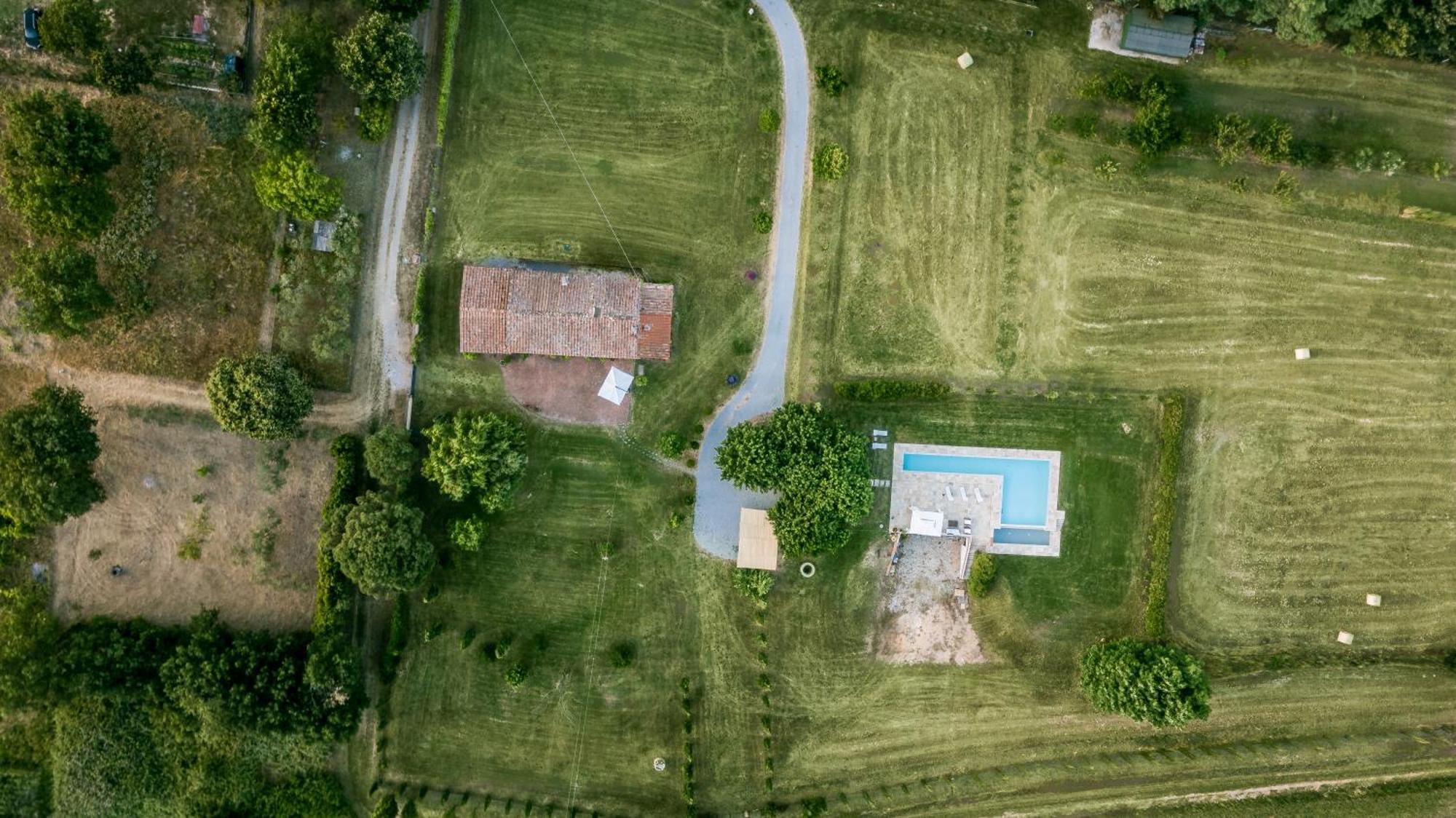Casolare Del Pin Bono Villa Altopascio Luaran gambar