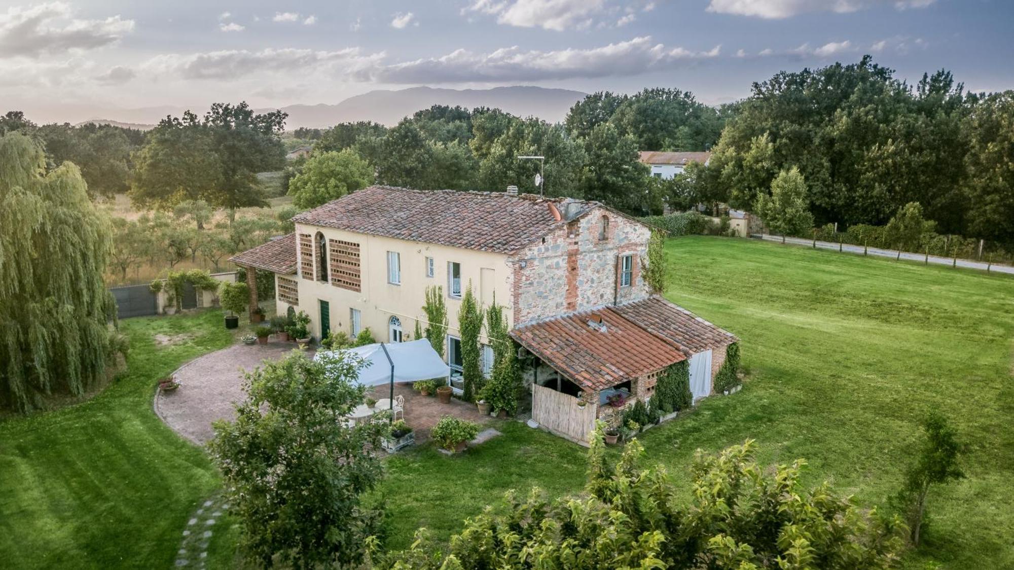 Casolare Del Pin Bono Villa Altopascio Luaran gambar