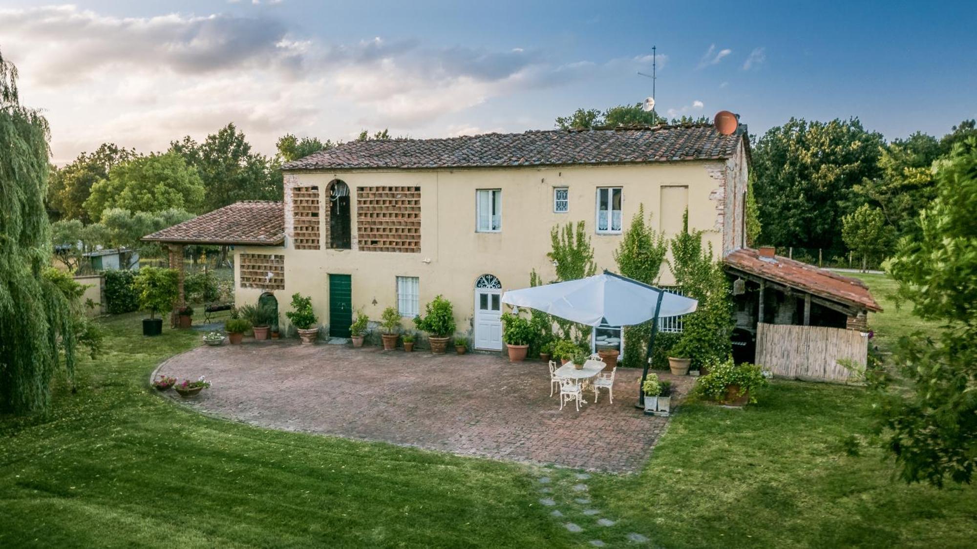 Casolare Del Pin Bono Villa Altopascio Luaran gambar